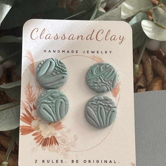Handmade Ploymer Clay 2 set stud set textured earrings - jojoba & stonewall mix - Picture 3 of 5